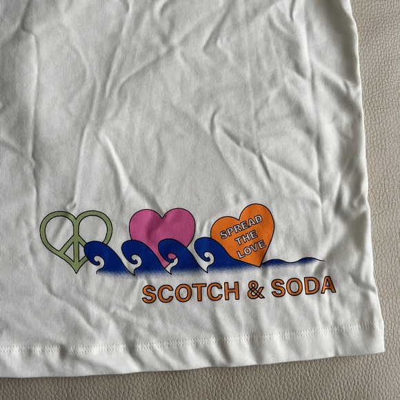 NWT - Scotch & Soda Unisex Embroidered Graphic Short Sleeve Tee -Men M / Women L - Picture 11 of 13